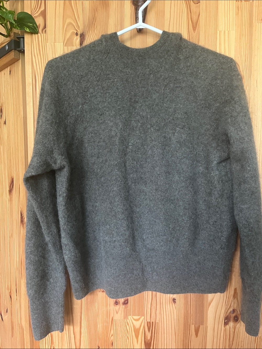 COS 100% cashmere hooded sweater (size M)